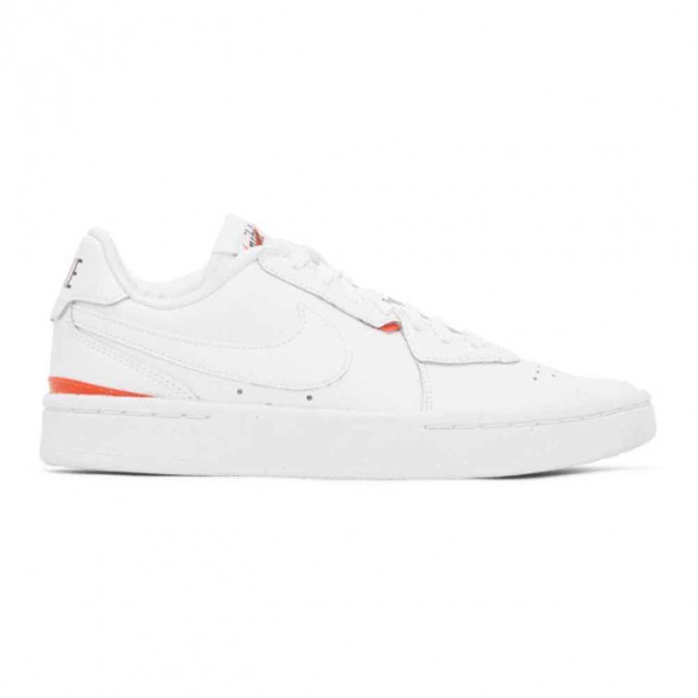 Nike Court Blanc Sneaker In White/ Team Orange - W 7.5
